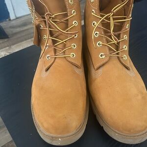 🍁Size 13 Timberland boots